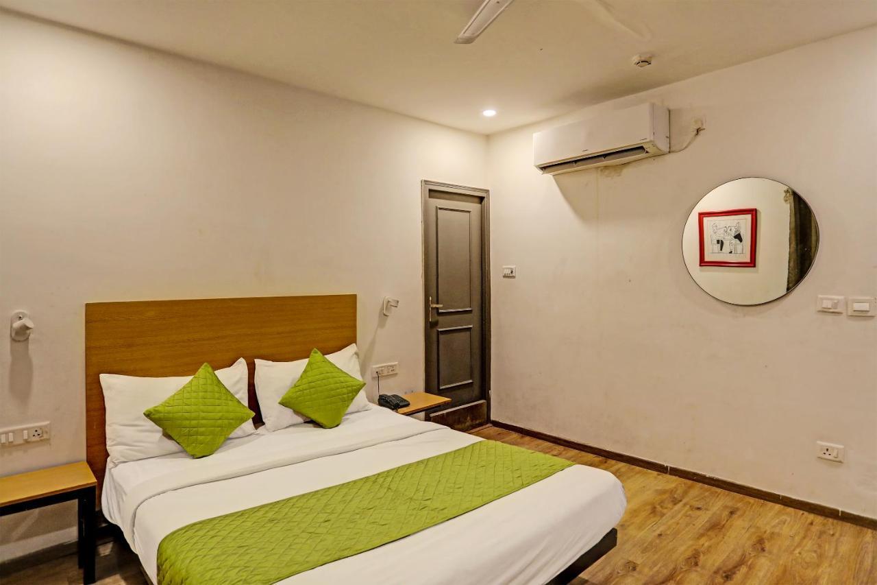 Hotel Admire Inn "Near Atal Chowk, Sector 15, Vasundhara" 加济阿巴德 外观 照片