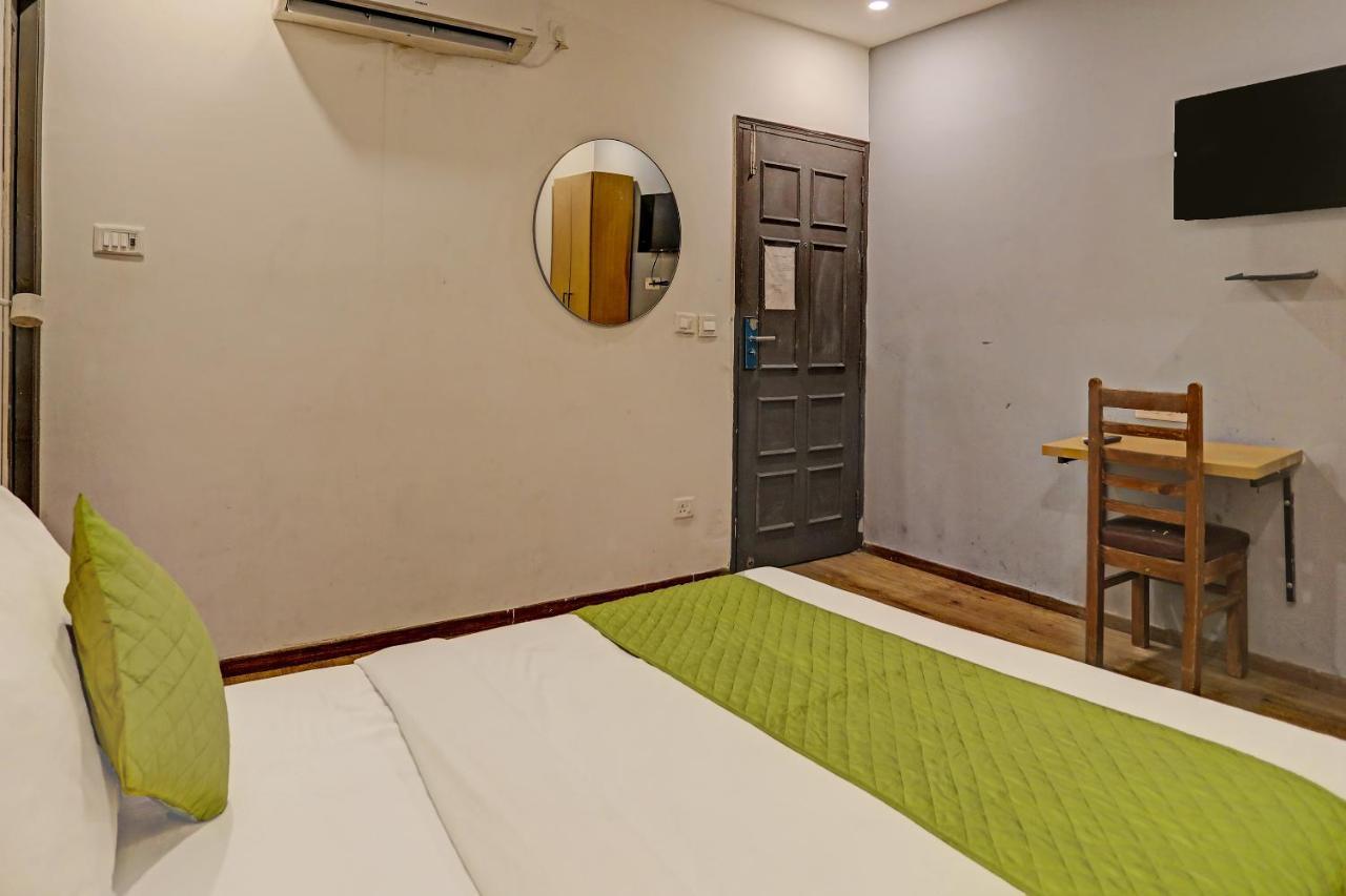 Hotel Admire Inn "Near Atal Chowk, Sector 15, Vasundhara" 加济阿巴德 外观 照片