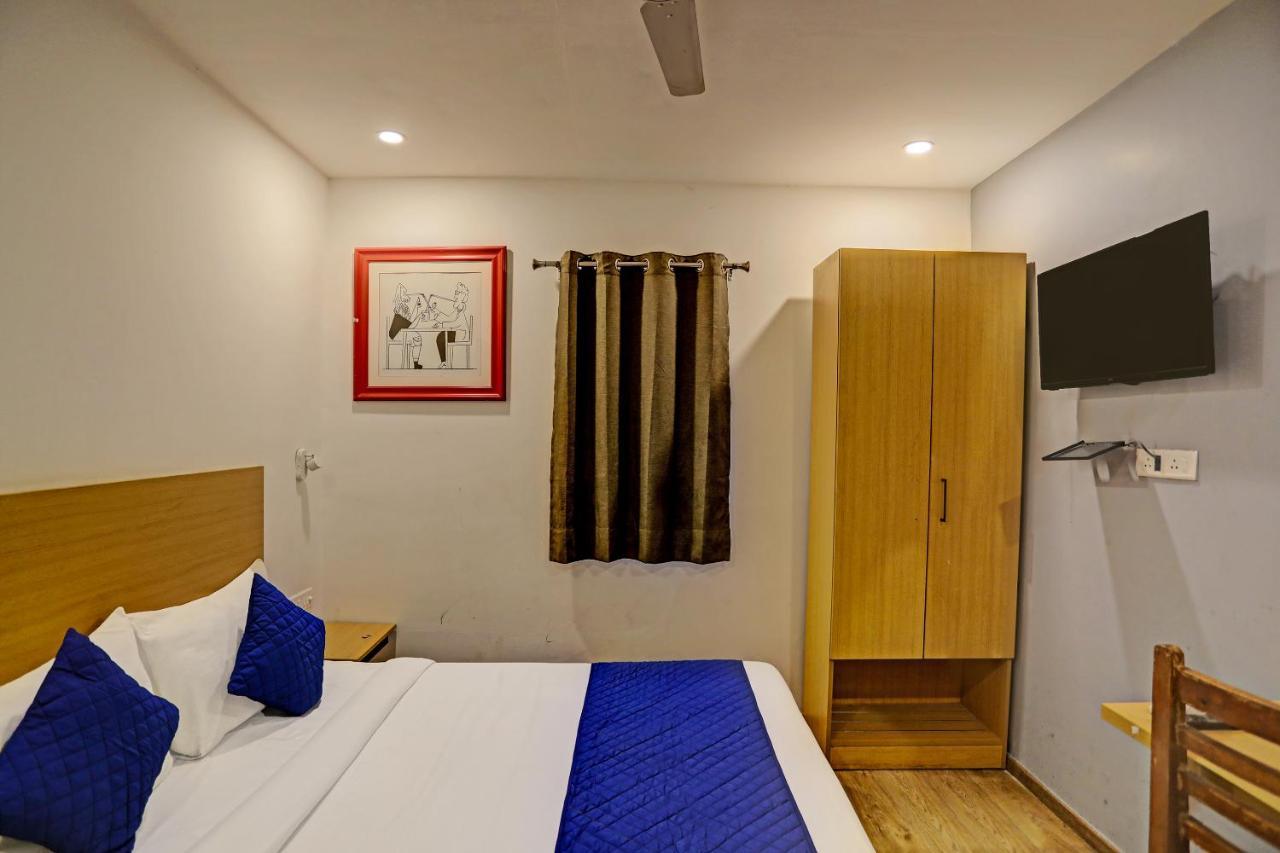 Hotel Admire Inn "Near Atal Chowk, Sector 15, Vasundhara" 加济阿巴德 外观 照片