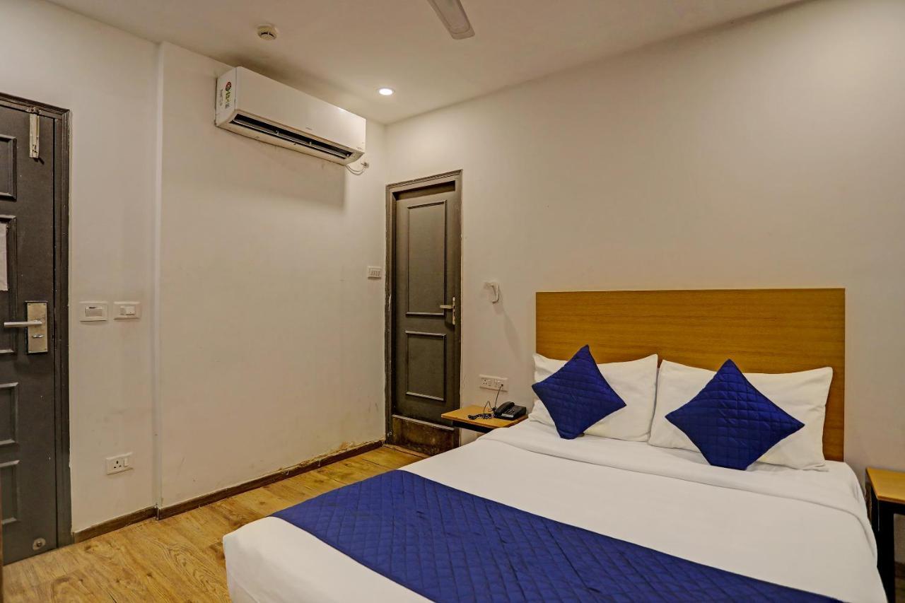 Hotel Admire Inn "Near Atal Chowk, Sector 15, Vasundhara" 加济阿巴德 外观 照片